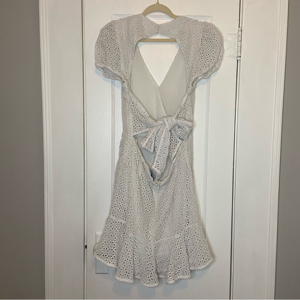 Bardot Nadia Tie Back Mini Eyelet Dress in ivory white size 12 - Picture 9 of 15